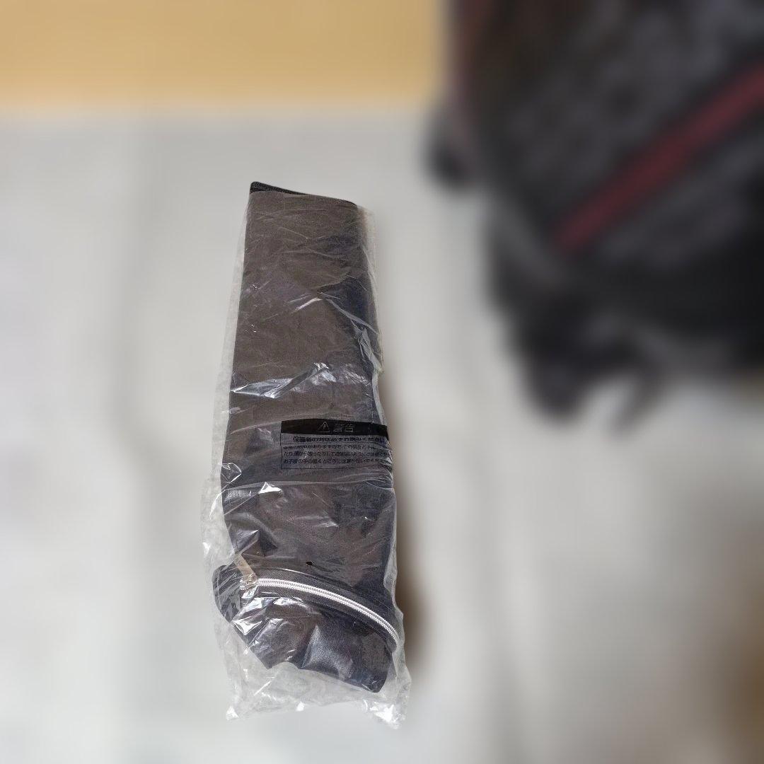 美品 TIGORA キャディバッグ キャスター付き 黒/赤フード未使用