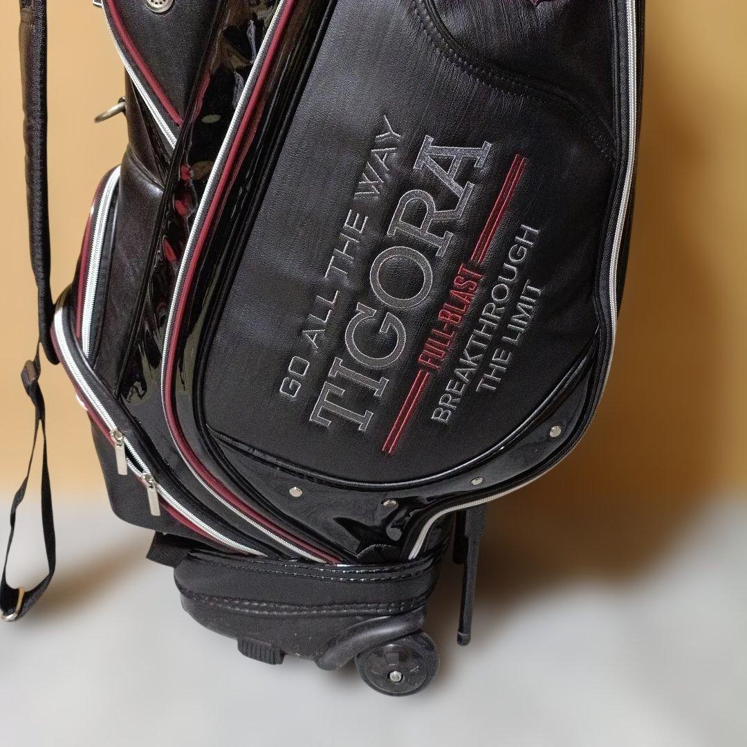 美品 TIGORA キャディバッグ キャスター付き 黒/赤フード未使用