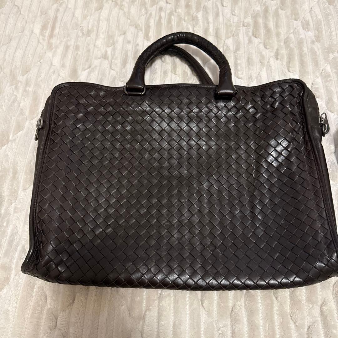 BOTTEGA VENETA 編み込みレザービジネスバッグ