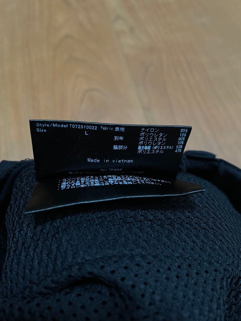 2025モデル　新品未使用タグ付き　TFW49 ハイブリッドパンツ　ブラック　L