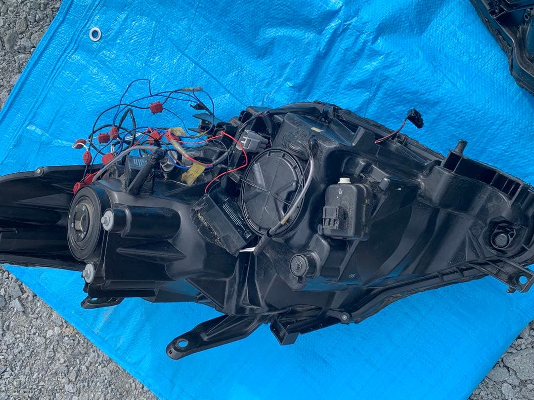 アルファード20後期　ヘッドライト　イカリング