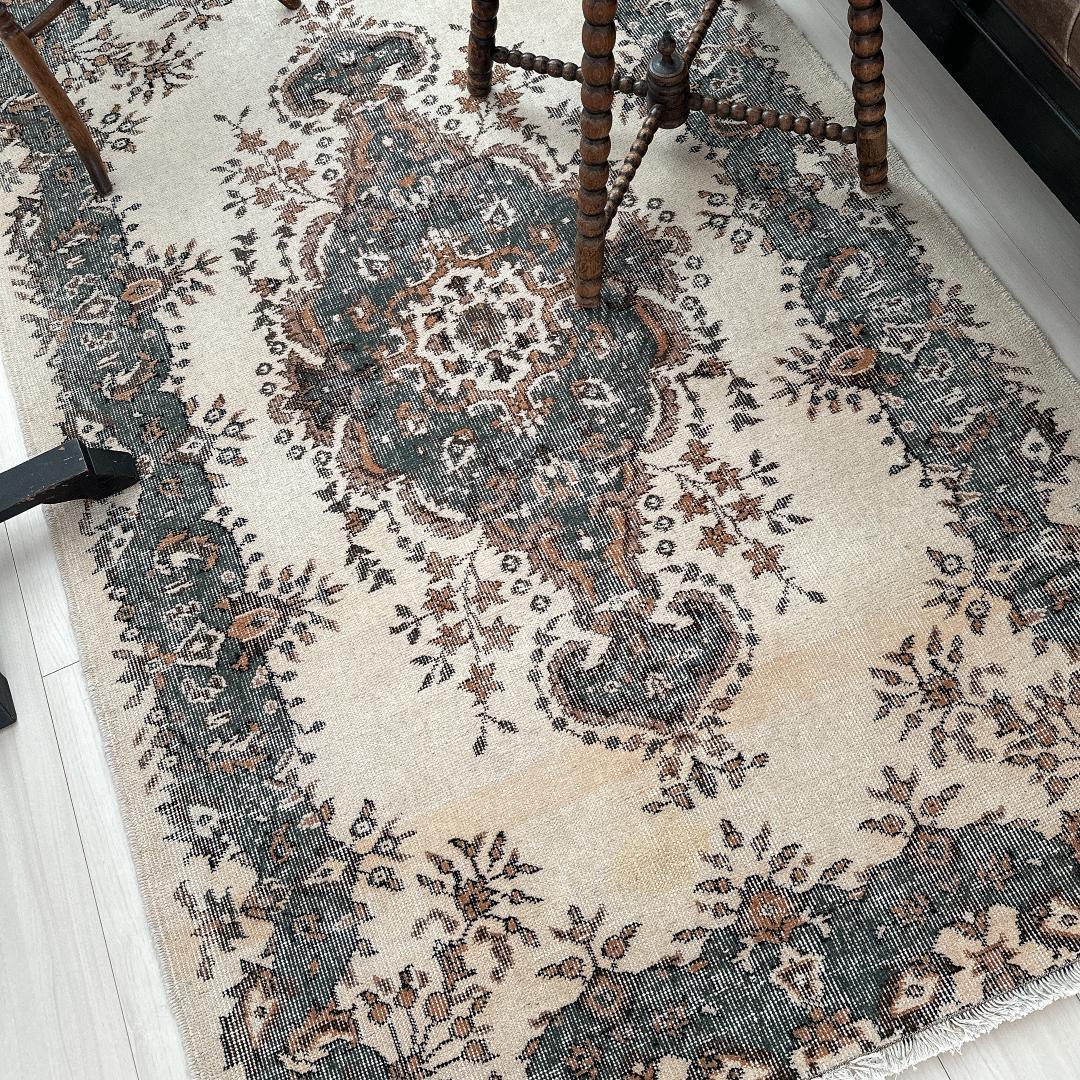 トルコ ヴィンテージラグ A101 カーキブラウン ダークグリーン メダリオン