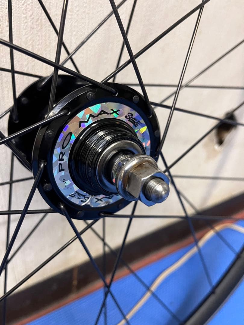 スズエプロマックス　エイチプラスサン　ピストホイール