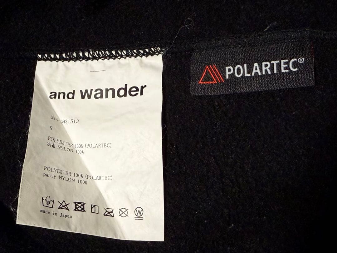 and wander micro fleece pullover（S、黒色）