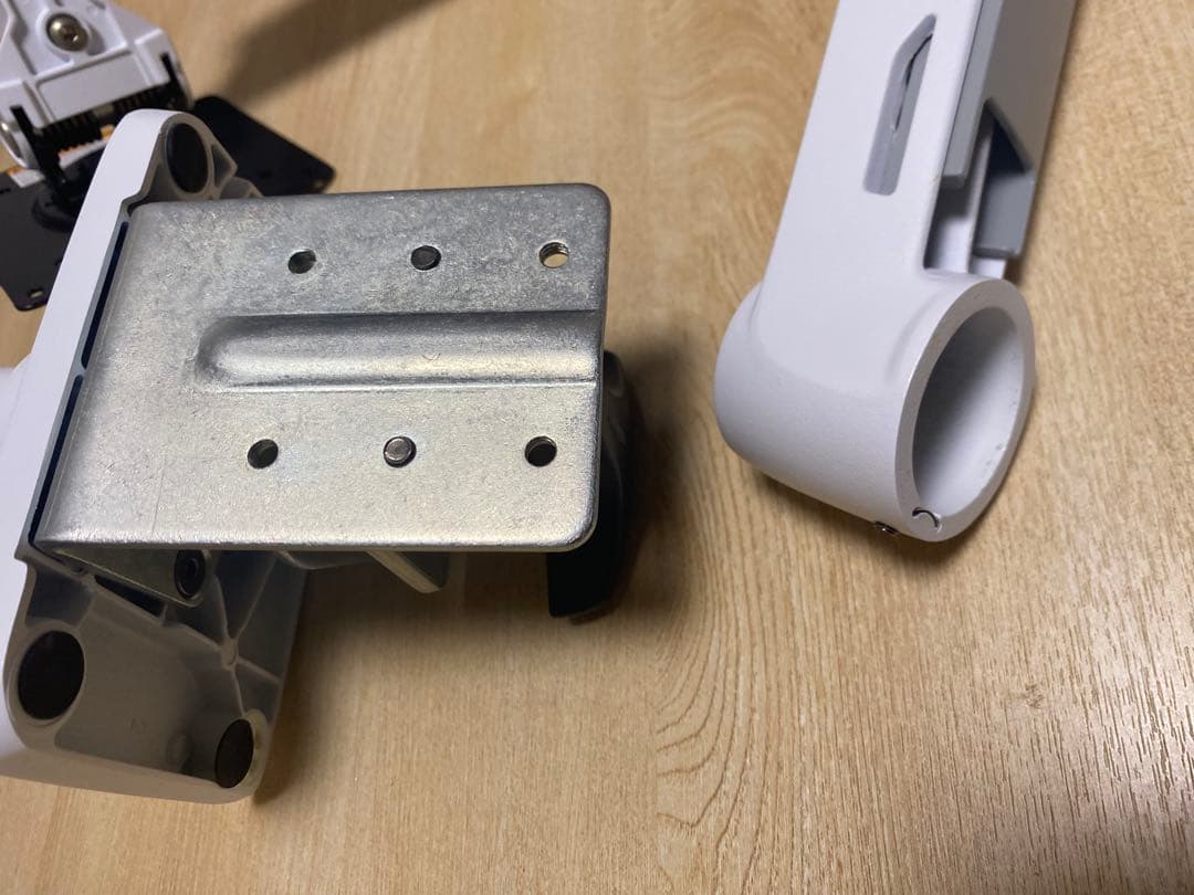 【美品】Ergotron LX モニターアーム ホワイトVESA対応