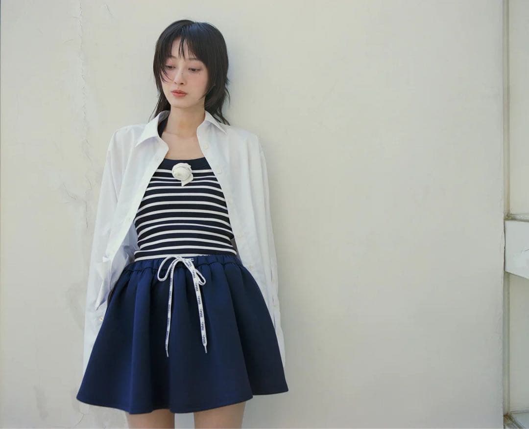 Bibiy. ビビィ　ROSETTE TANK TOP NAVY