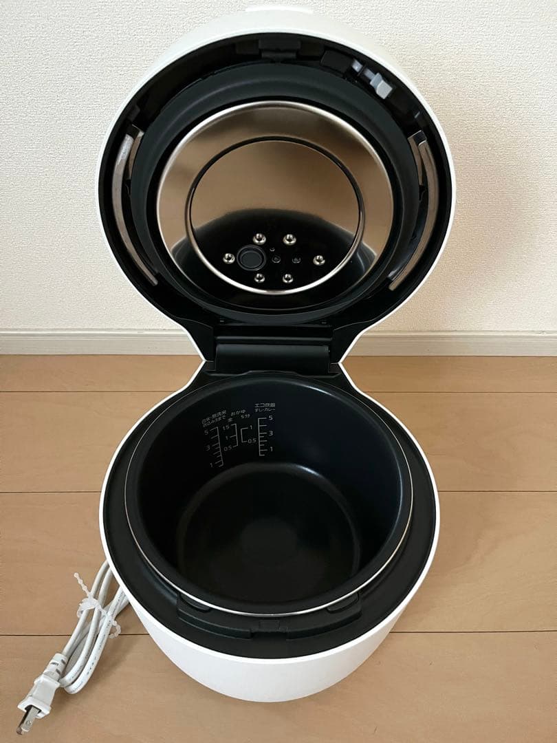 Panasonic SR-R10B 炊飯器 圧力IH ホワイト