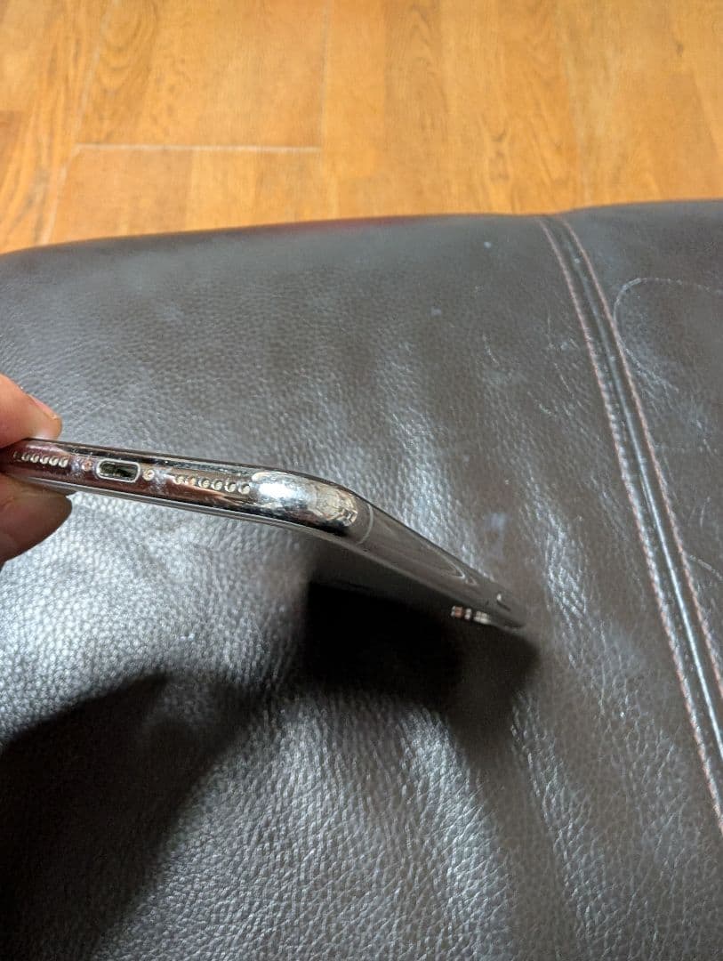 Apple iPhone X シルバー SIMフリー　256GB