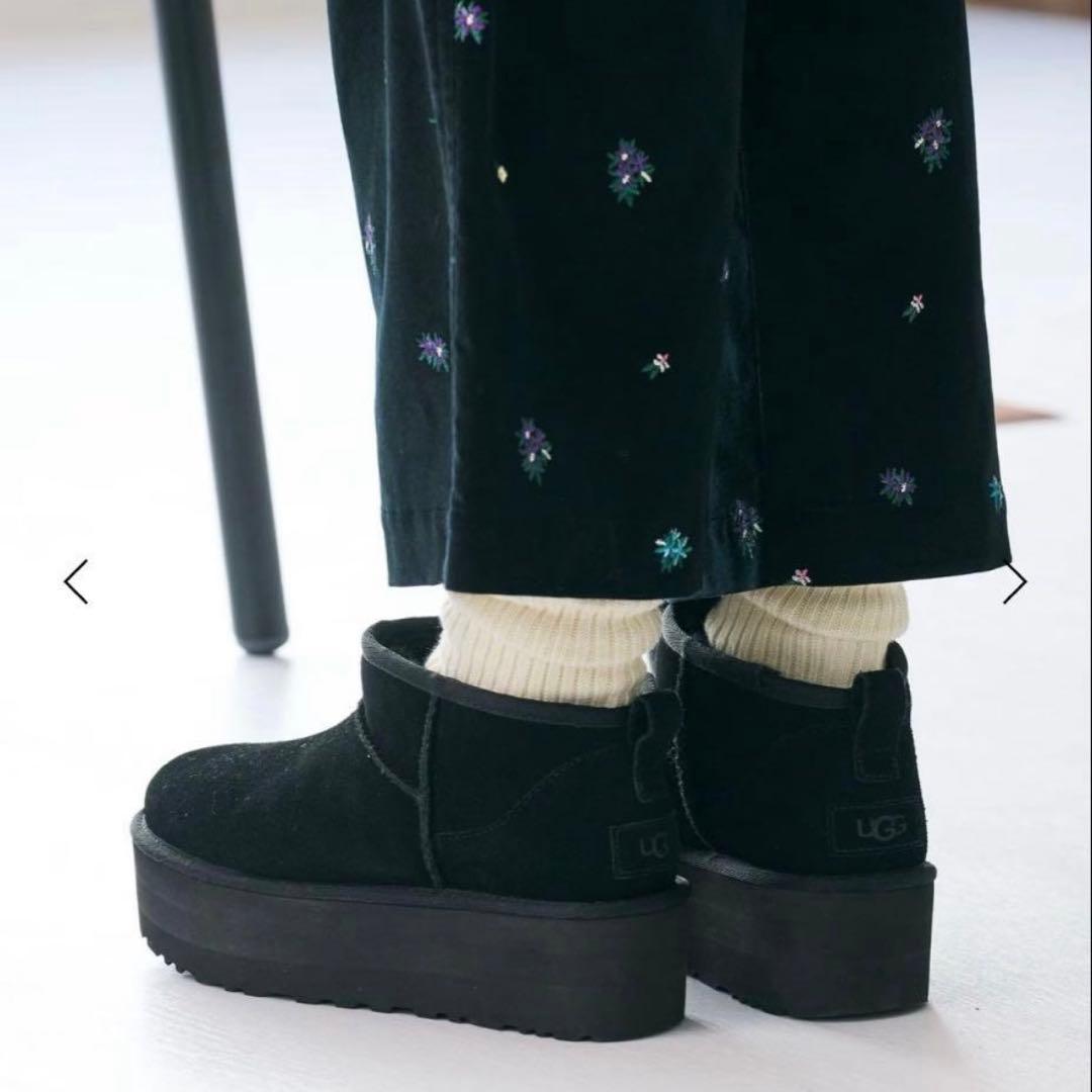 UGG クラシックウルトラミニプラットフォーム 厚底 ブラック 23cm