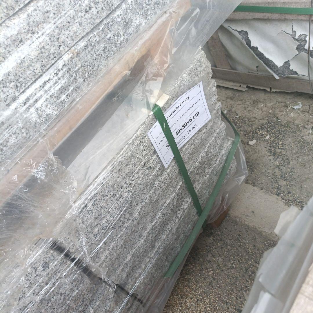 ベトナム産白敷石五面のみぎり仕上げ 400✕800✕60ミリ計10枚セット