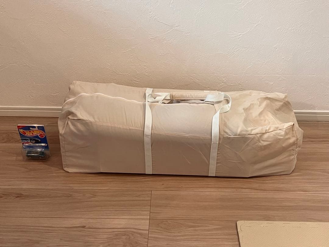 美品！アップリカ ココネル エアープラス 人気のホワイトベージュ