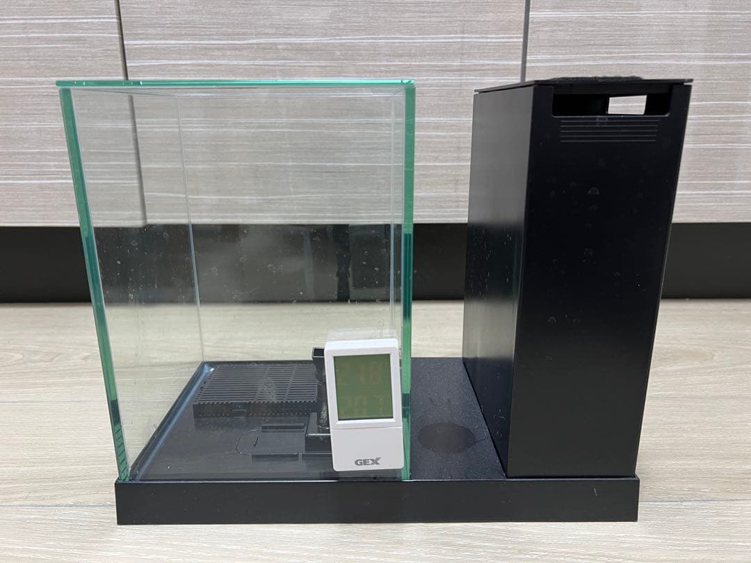【美品】GEX アクアリスタ　AQUA-U ガラス水槽 活性炭付き