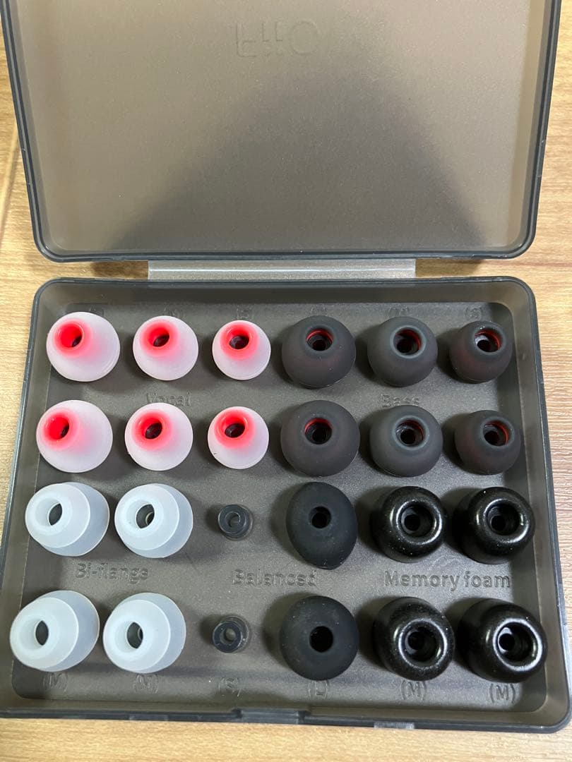 FiiO FH15 ハイブリッドBA型MMCXリケーブル可能