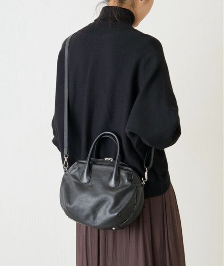 ⭐️ビアズリー新品タグ付牛革本革ラウンドミニボストンバッグ黒人気完売色ZOZO購入