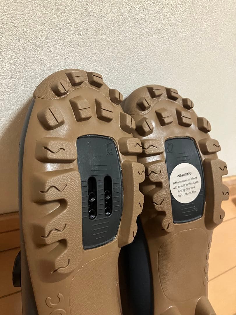 y*i様 QUOC 自転車シューズ BOAダイヤル ブラック