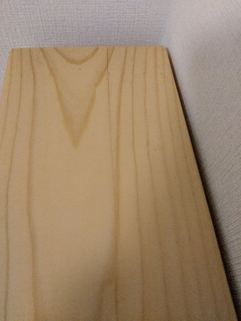 ダブルベッドとベッドフレーム