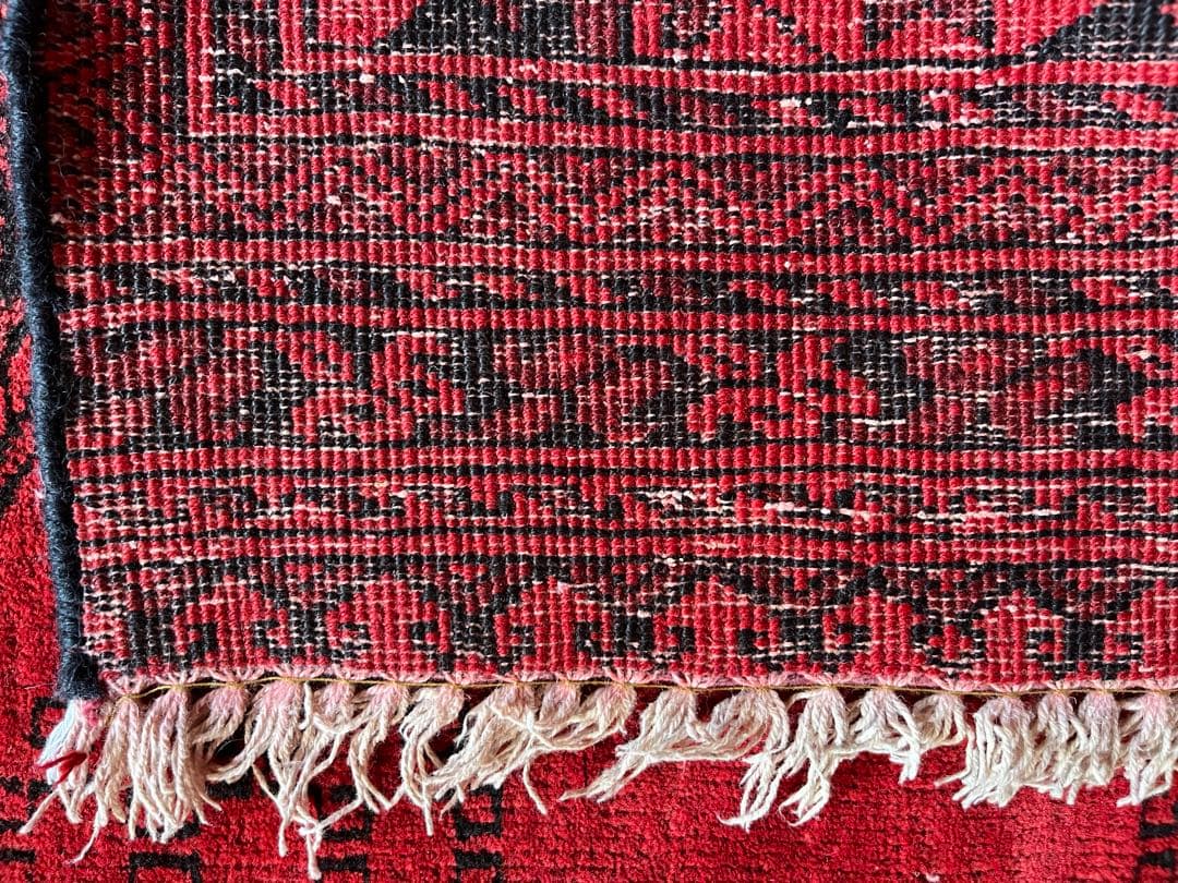 【オススメです】ヴィンデージ　ラグ　278×162cm