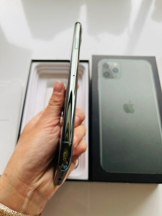 スマホアクセサリー Iphone 11 promax 64gb