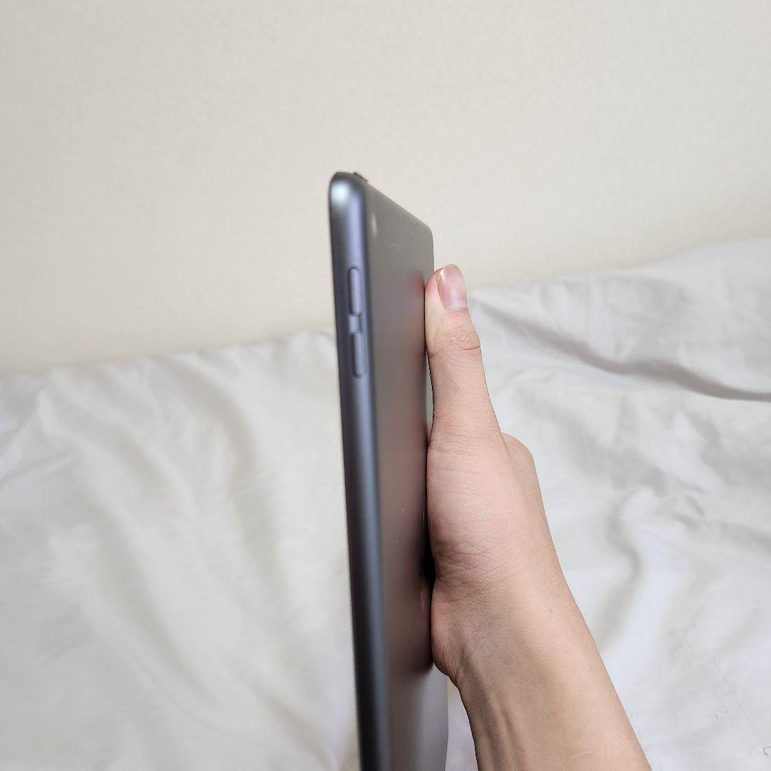 Apple iPad 第７世代 32GB バッテリー容量97%