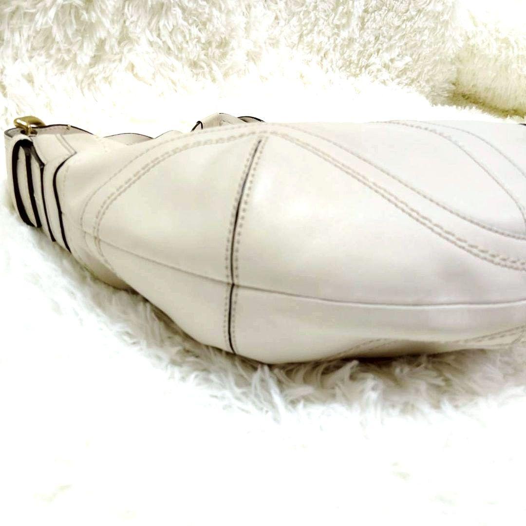 美品✨ COACH ホーボー ワンショルダーバッグ レザー ホワイト