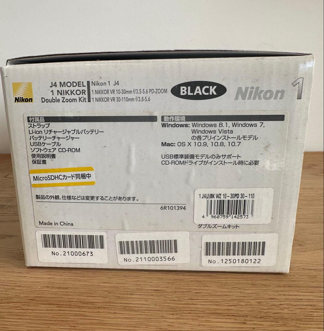 ニコン　ミラーレス一眼 Nikon 1 J4 ダブルズームキット ブラック