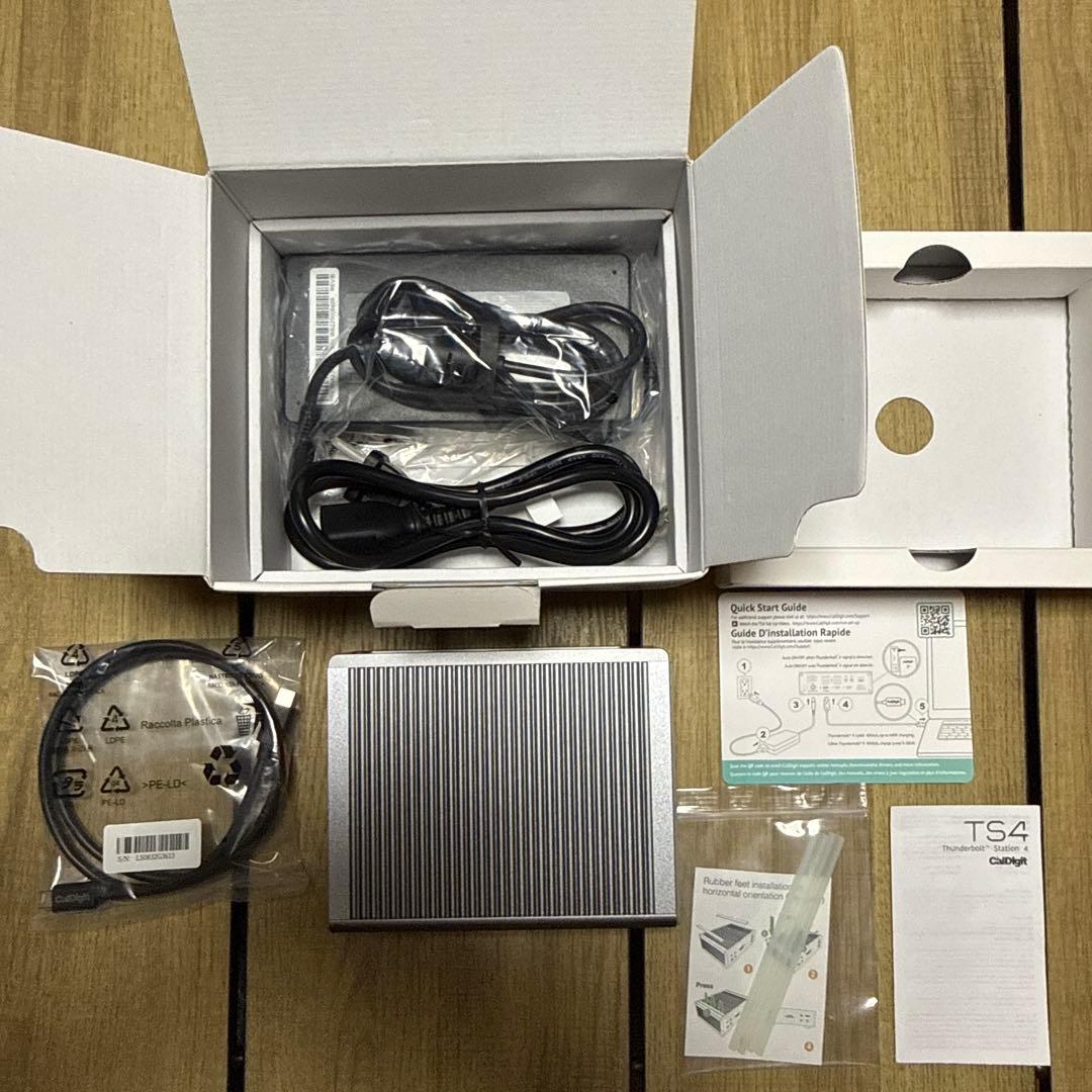 CalDigit TS4 USB-Cハブ