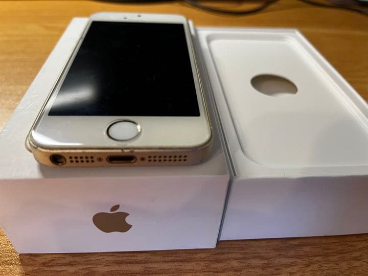 SIMフリー iPhone SE 第1世代 128GB SIMフリー ゴールド