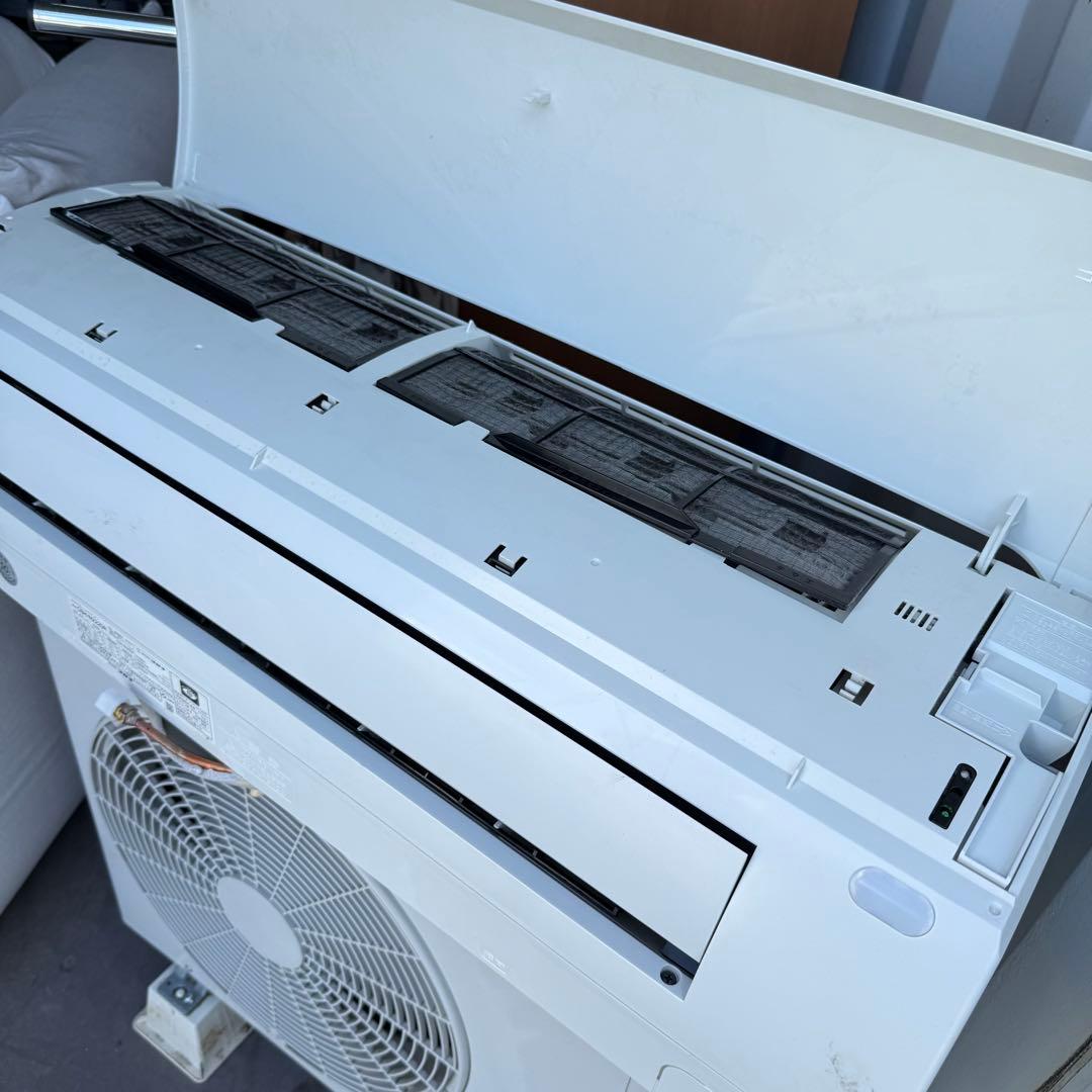 24ジャンク 早い者勝ちコロナ　エアコン　主に6畳　一部エリア送料無料