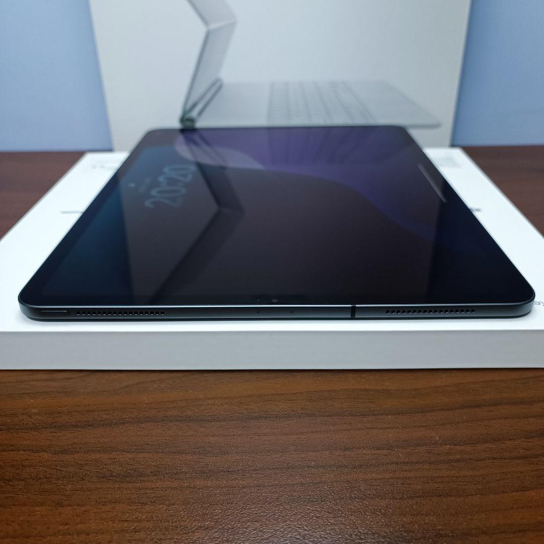 ミンテッチョウ様 iPad Pro 12.9第4世代Magic Keyboard