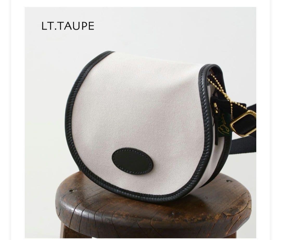 Brady AIRE MINI ショルダーバッグ TAUPE