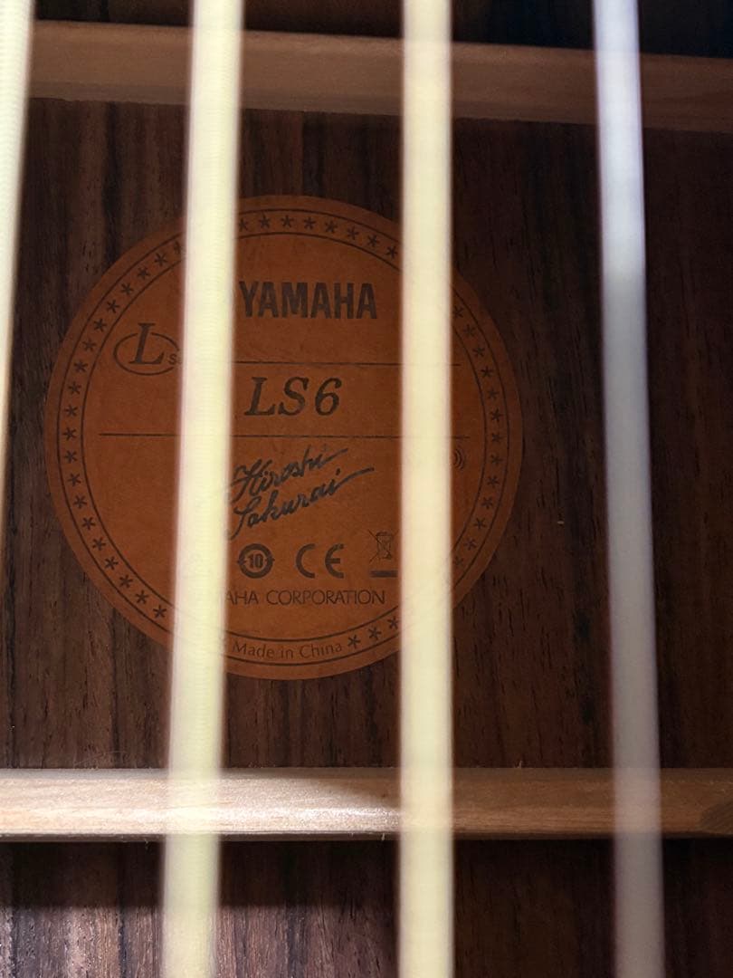 美品 YAMAHA ギター　LS6 ARE 純正ケース付 条件付きスタンド有