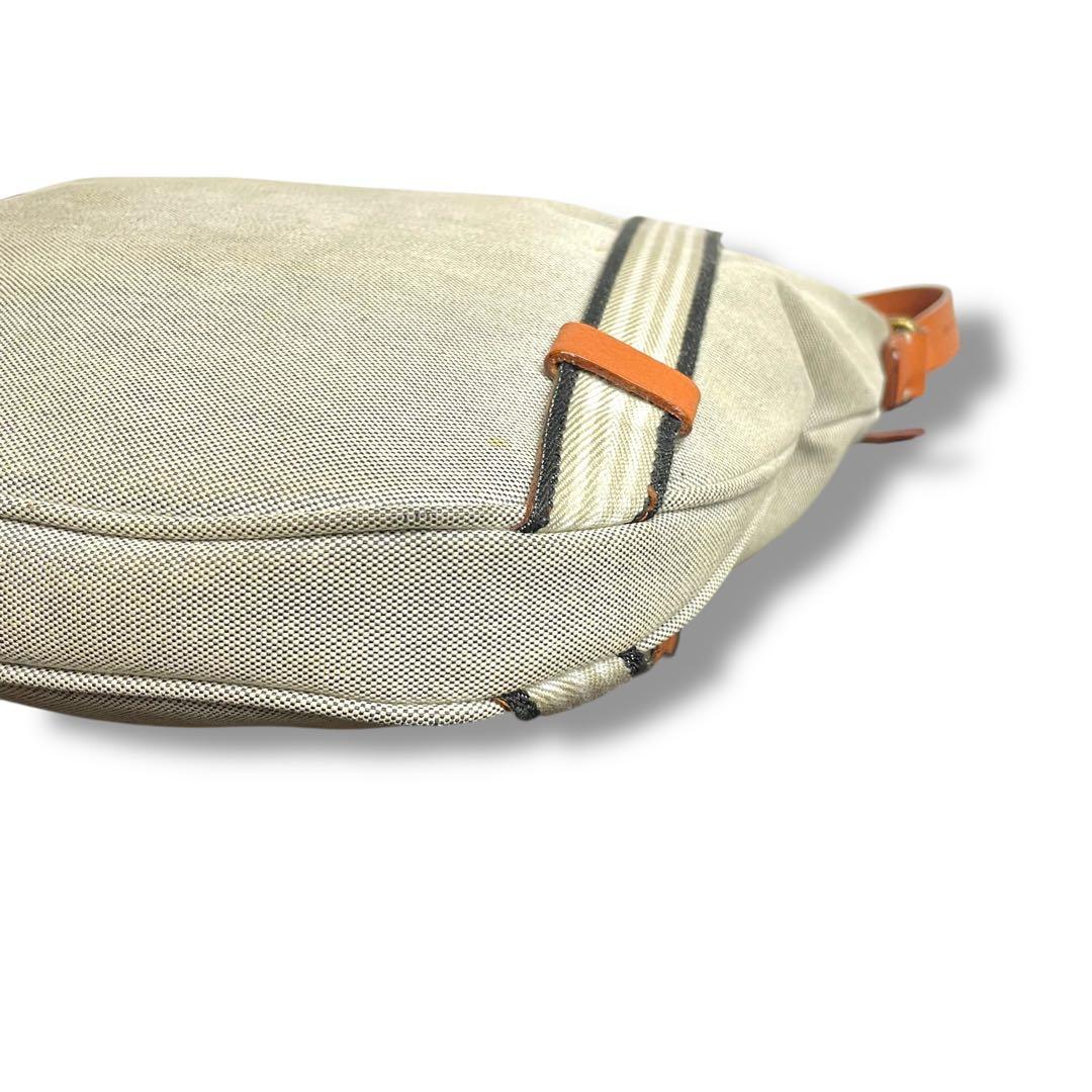 BURBERRY バーバリー　キャンバス　ショルダーバッグ　ホースロゴ