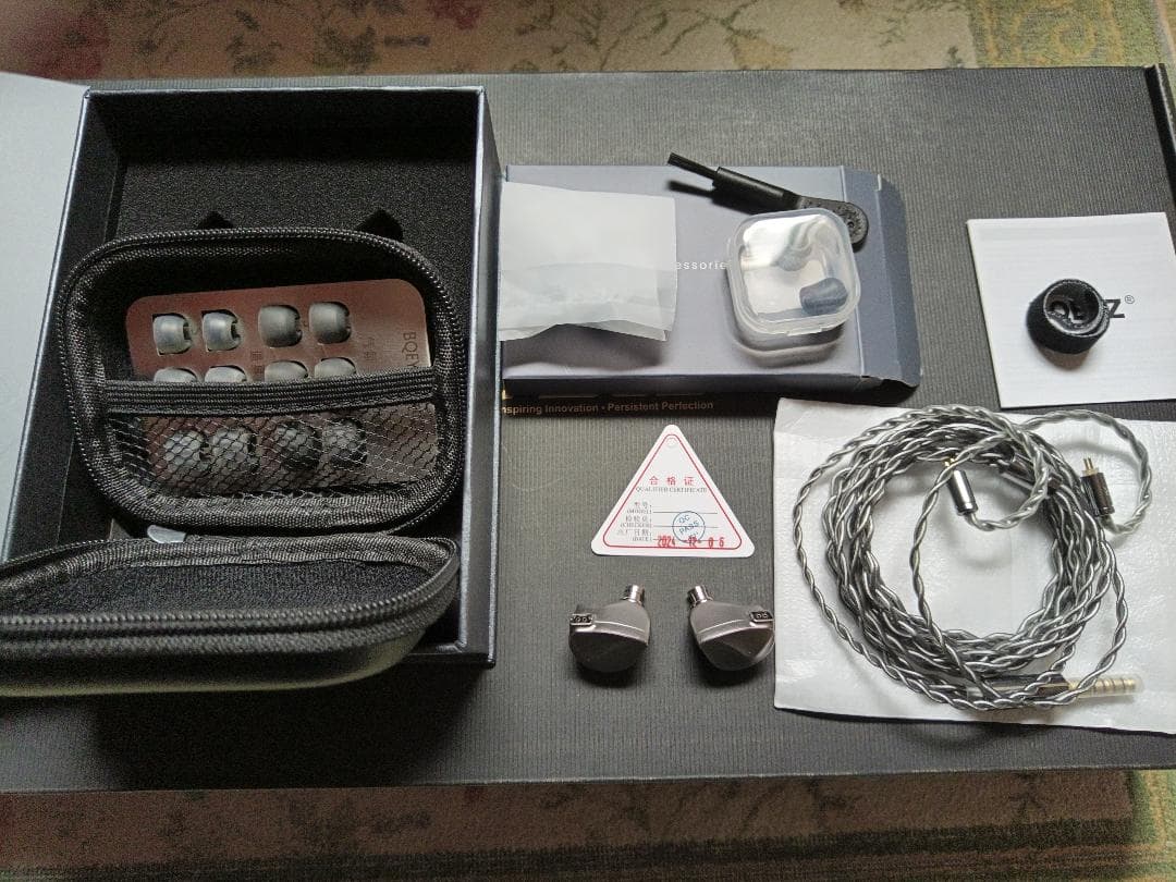 イヤホン BQEYZ Winter