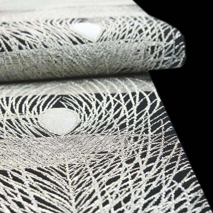 ２７万円　【三越】お誂え　ご結婚式・入学園式・パーティーにも…　美品の袋帯です