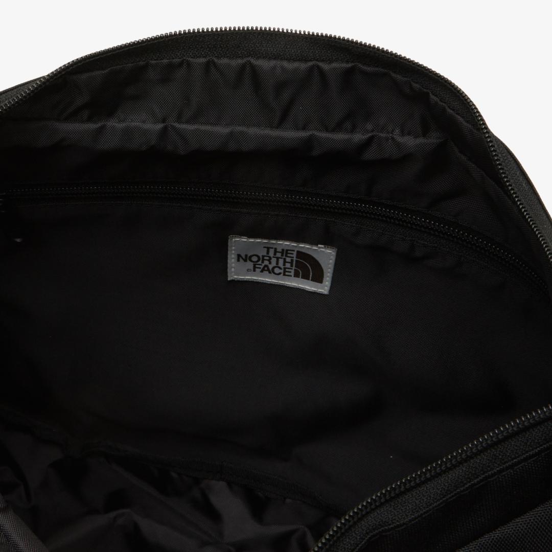 完売！ノースフェイス　NUPTSE　ショルダーバッグ　クロスバッグL　黒