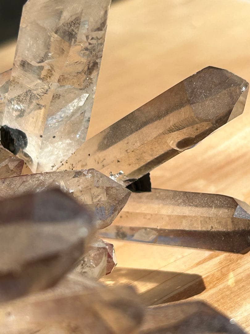 ヘマタイト水晶クラスター天然石非常に珍しい水晶29,800 ‼️大特価SALE