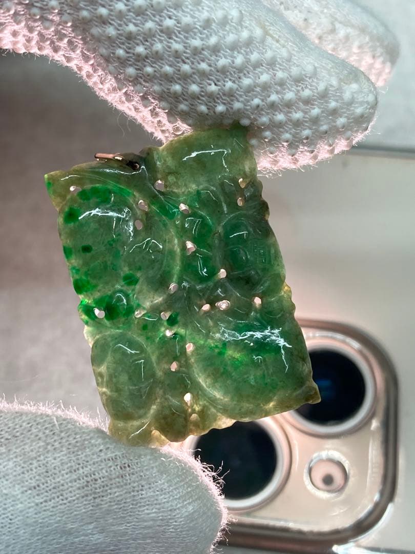 天然 古翡翠 清代 糸引透彫 K10 ペンダント 玉佩 根付