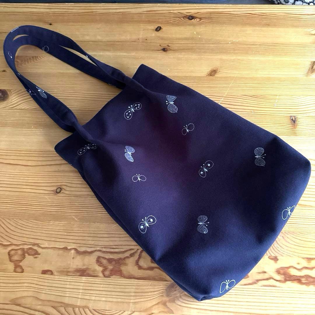 ハンドメイド　ミナペルホネン　choucho dop生地　バッグ