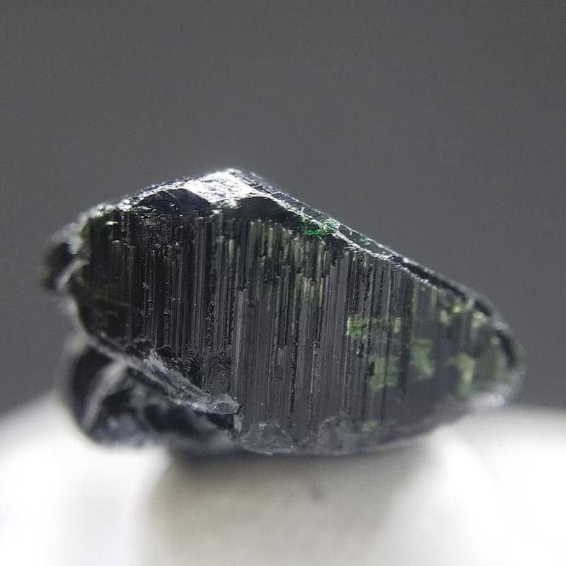 388 カラーチェンジ クロムトルマリン 結晶 原石