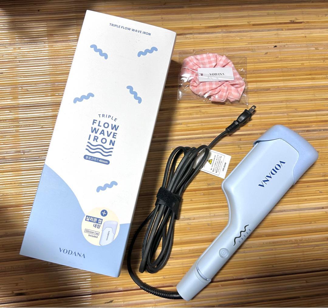 試し使用のみ【VODANA/ボダナ】 トリプルウェーブアイロン 40mm