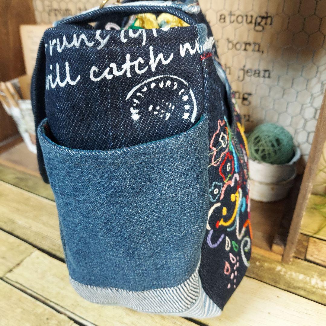 刺繍デニムバック　No.636　デニムリメイク　チューリップバック　スマイリー