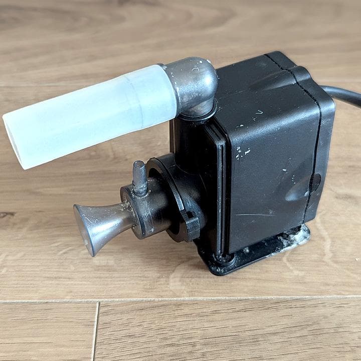 海道システム水槽 + FORCE(Jebao)ウェーブメーカーWMP4000RS