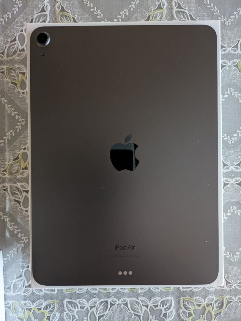 ipad air（第5世代） WiFiモデル 64GB スペースグレイ