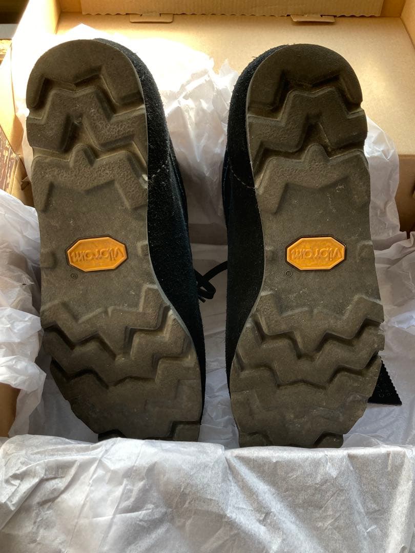 クラークス　clarks wallabee gtx black suede