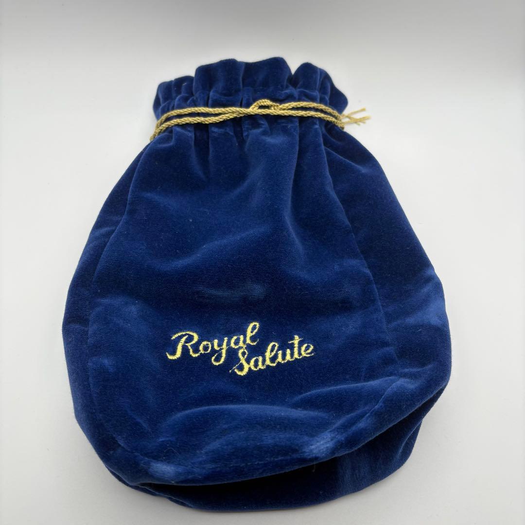 シーバスリーガル ロイヤルサルート21年 古酒 700ml 40度 未開栓