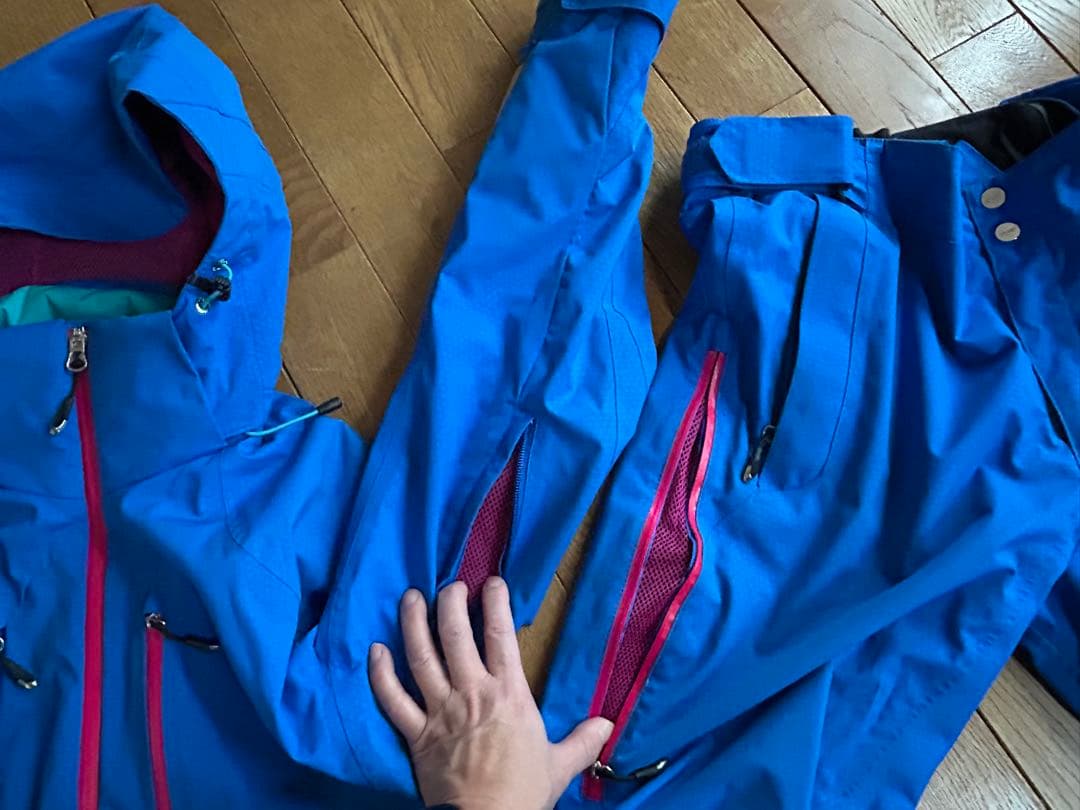 phenix メンズスキーウェア　上下セット　Mサイズ