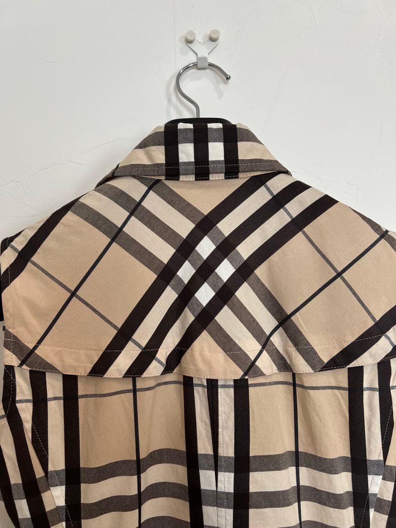 ミ*ン様 BURBERRY ノースリーブチェックワンピース 40