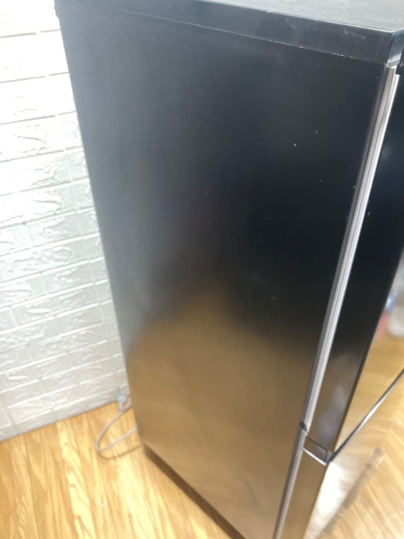 ③ ハイアール ノンフロン冷凍冷蔵庫 JR-NF121NJ