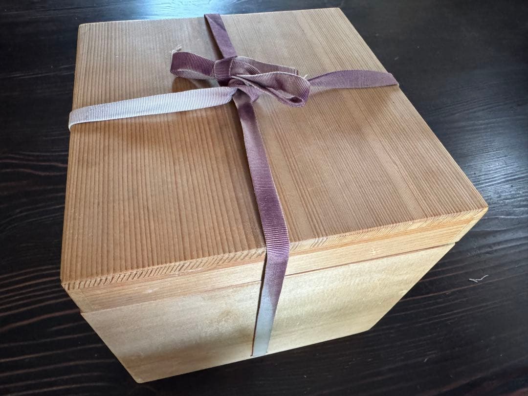 輪島塗（重要無形文化財）沈金 花詰文 二段重