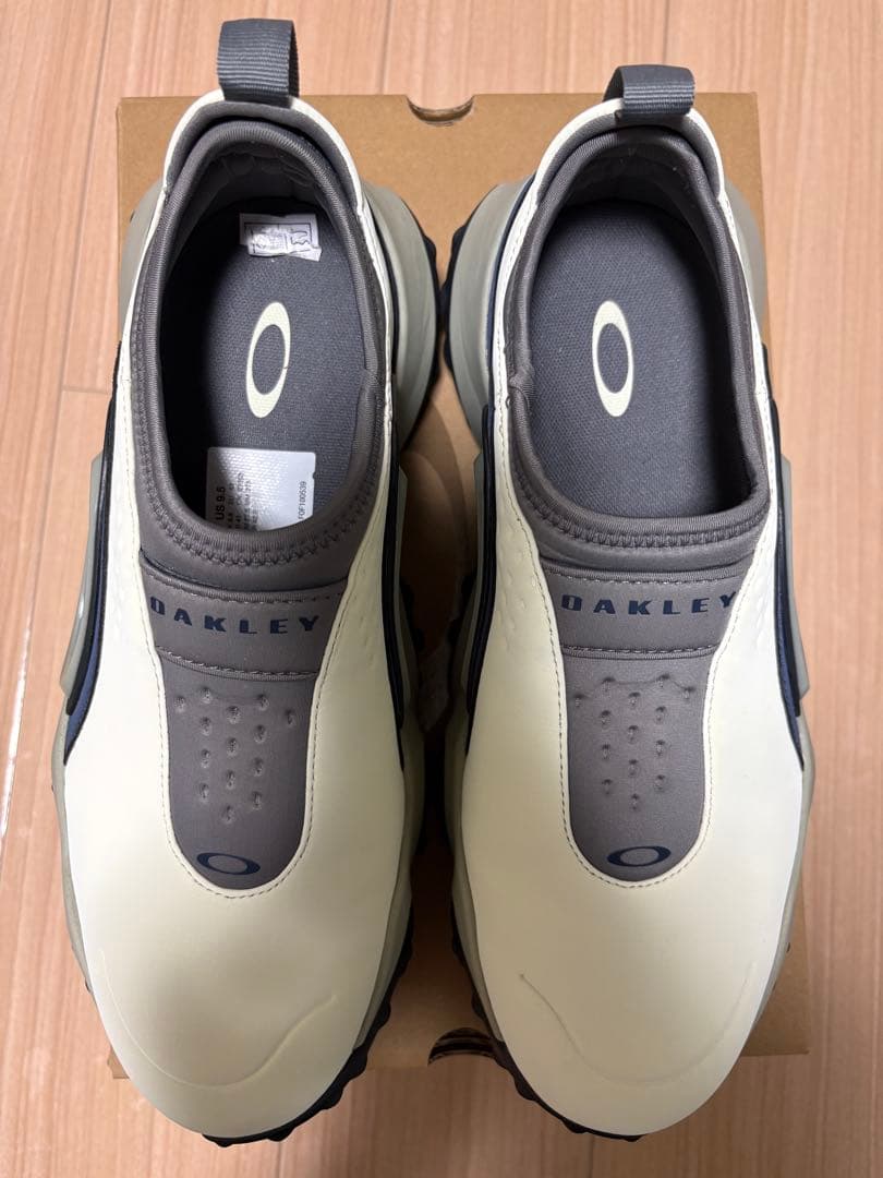 OAKLEY ゴルフシューズ　EDGE ICON CREAM NAVY